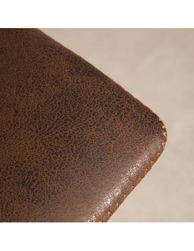 Taburete Dosinda R polipiel marrón chocolate detalle