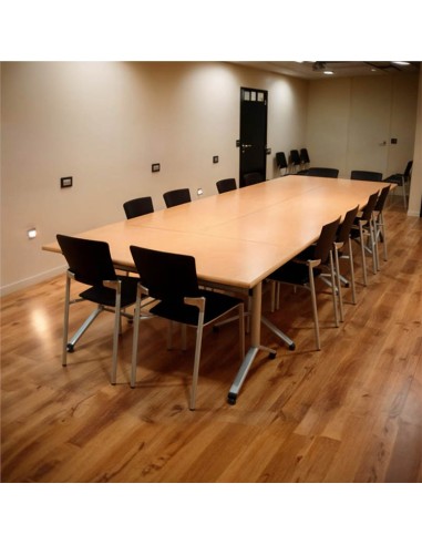 Mesa Abatible Móvil Atlas para salas de reuniones