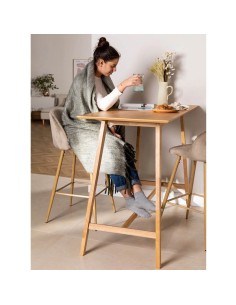 Mesa Cleto Alta elegante y moderna 2