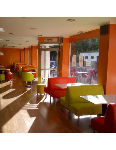 Mesa STIN Werzalit | Versatilidad y Estilo para Todos los Entornos